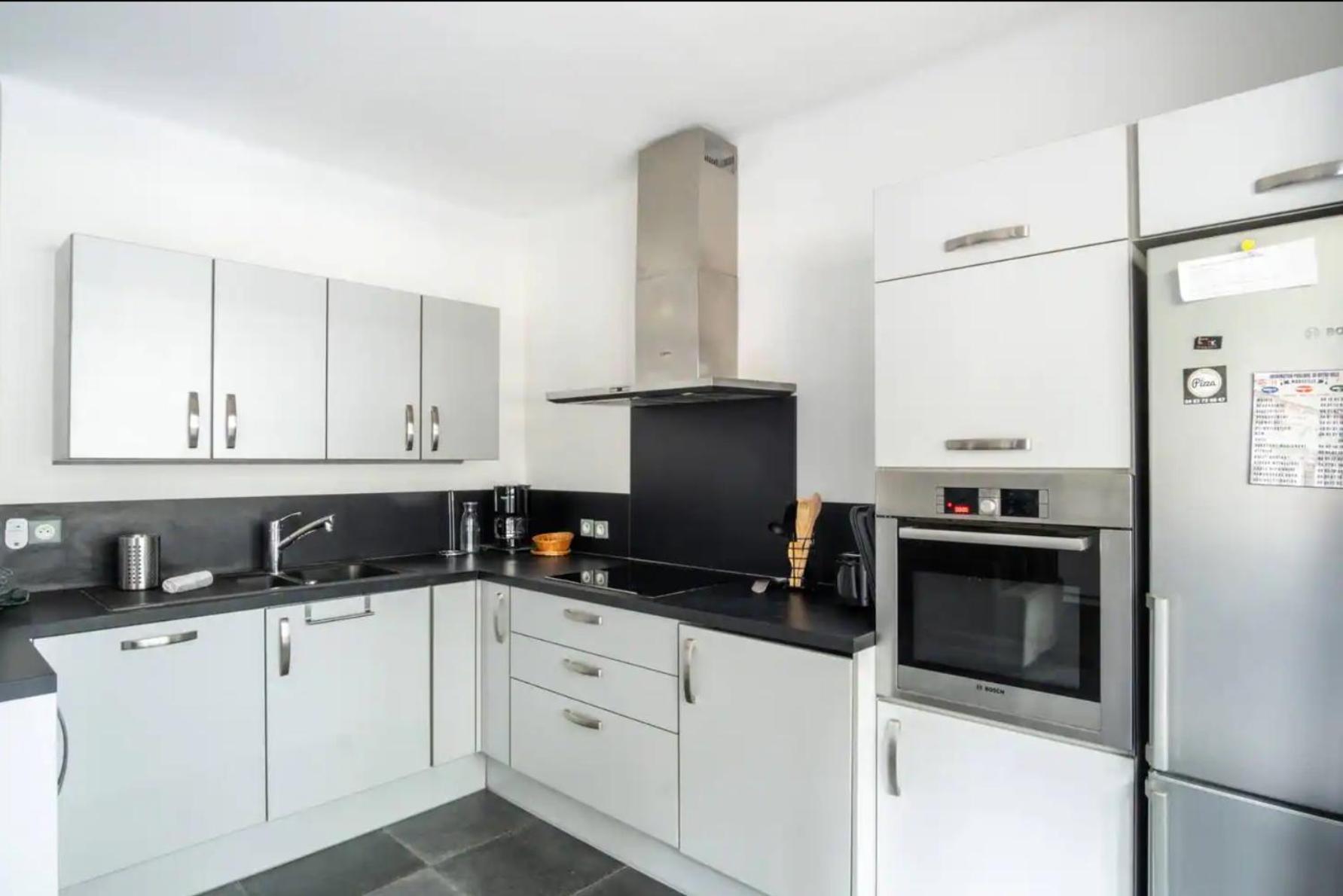 Pasteur - Bel Appartement Familial Pharo -Plage Des Catalans Марсилия Екстериор снимка